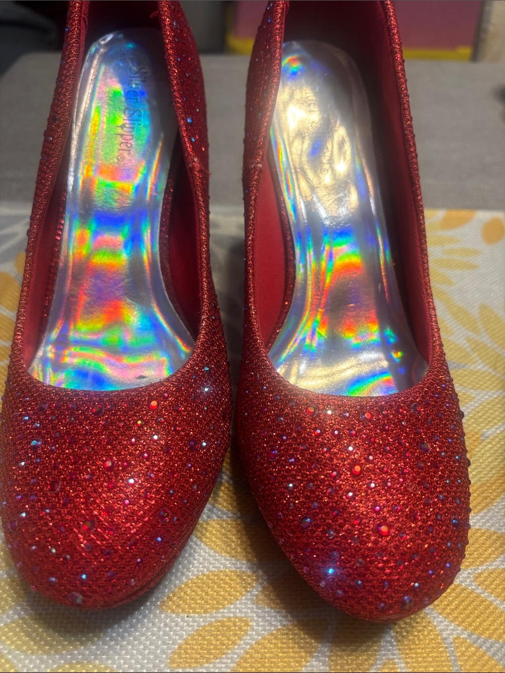 Red Glitter Platform High Heels with Sparkle Embellishments - Picture 6 of 6
